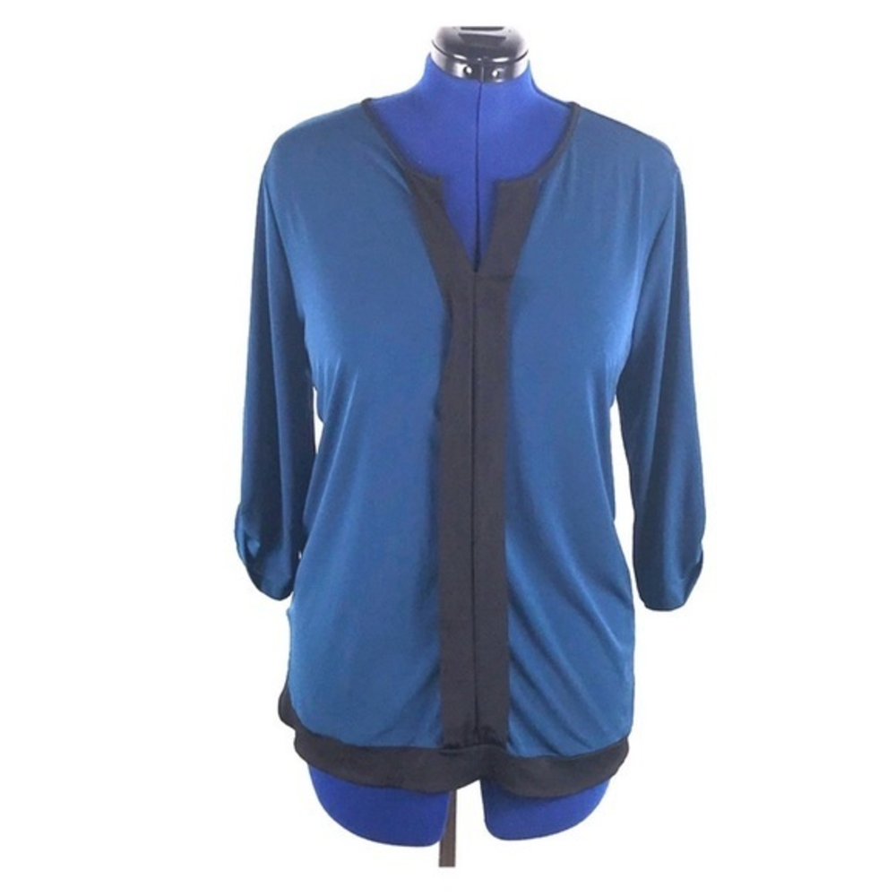 faith and joy 1X blue black trim 3/4 sleeves v neck hi-low stretch top